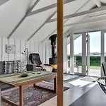 Katrina - 50m To The Fjord By Interhome
