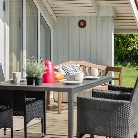 Katrina - 50m To The Fjord By Interhome *