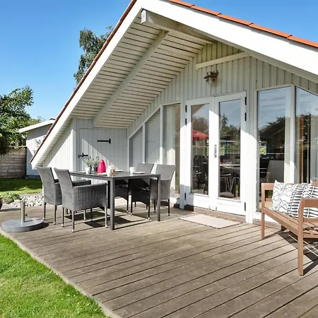 度假居 Katrina - 50m To The Fjord By Interhome *