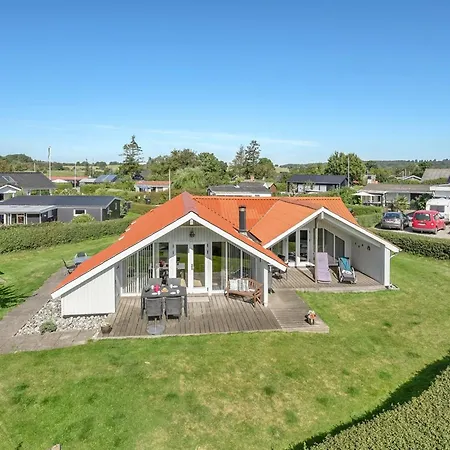 度假居 Katrina - 50m To The Fjord By Interhome *