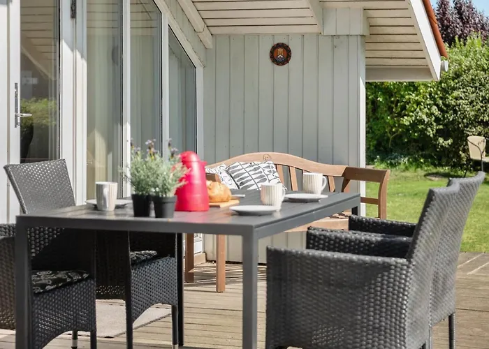 Katrina - 50m To The Fjord By Interhome *